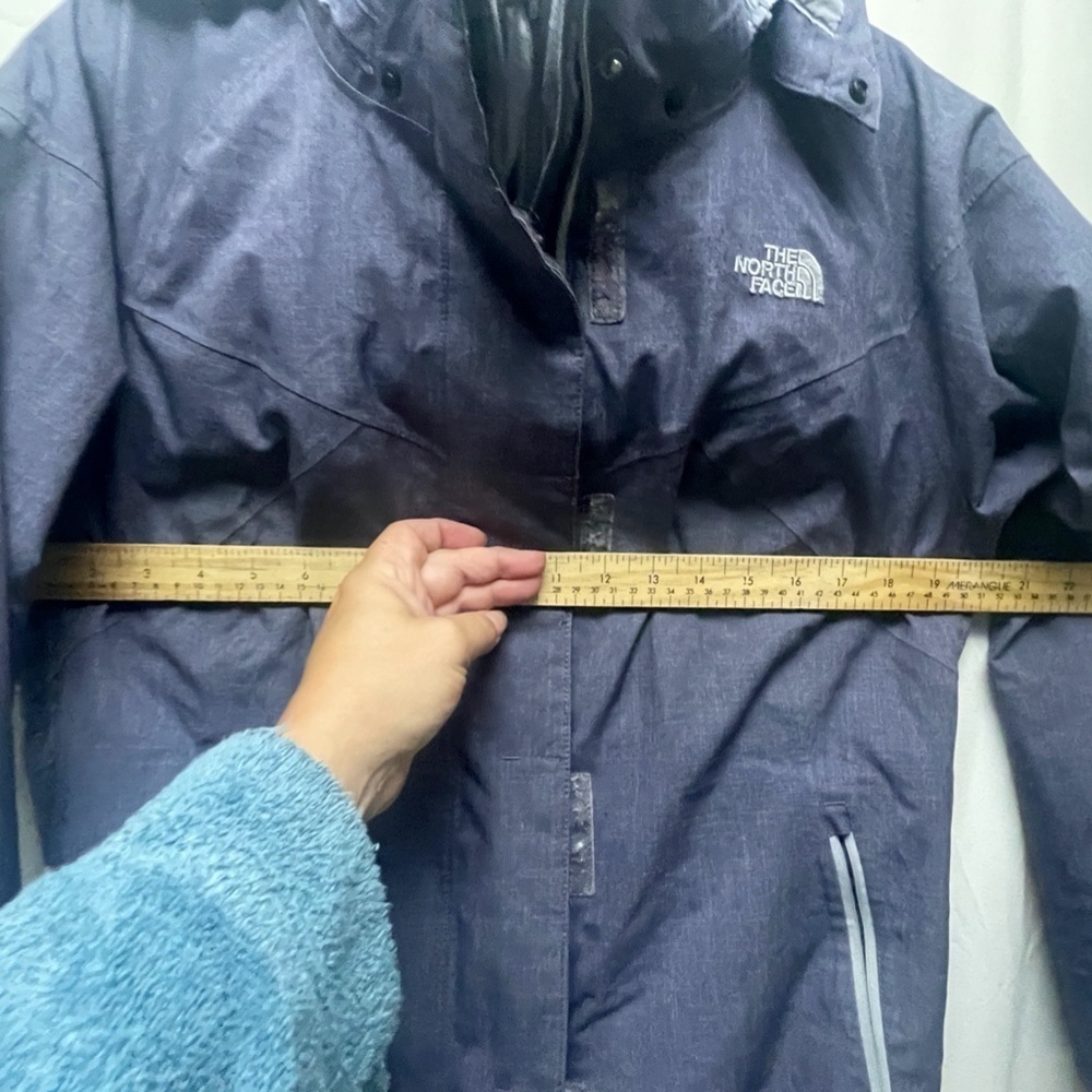 The North Face Womens Purple The NorthInsulated Hyvent Jacket Hooded Size Medium - Picture 10 of 16